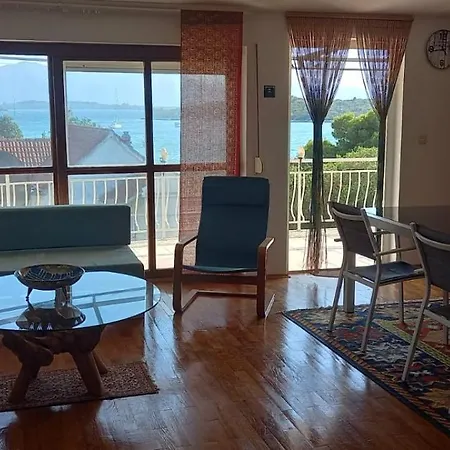 Blue Lagoon Platinum *